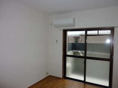 【洋室】 | メゾンクララ