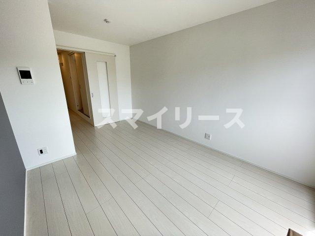 ラ・ブリーズ壱番館の居間・リビング