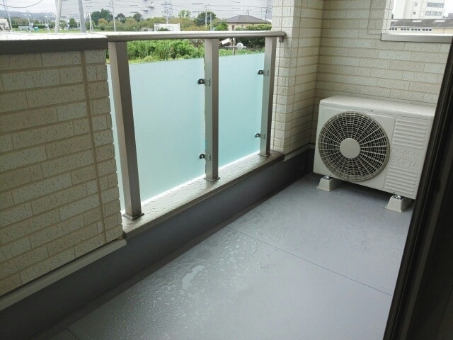 サンヴェール茂原Bのバルコニー