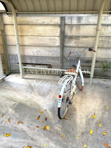 シプレの駐車場