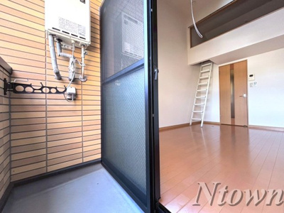 【バルコニー】 | MTコーポ | 開放的で明るい空間を演出してくれるバルコニーです