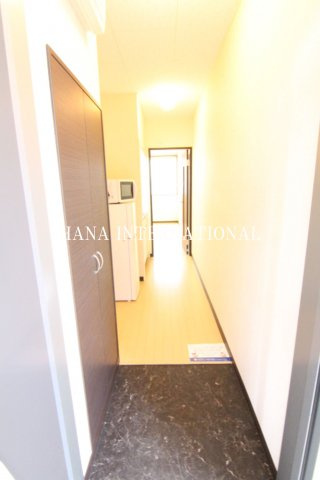 レオネクストルフェリ の内装|2階以上のお部屋は絨毯仕様です。