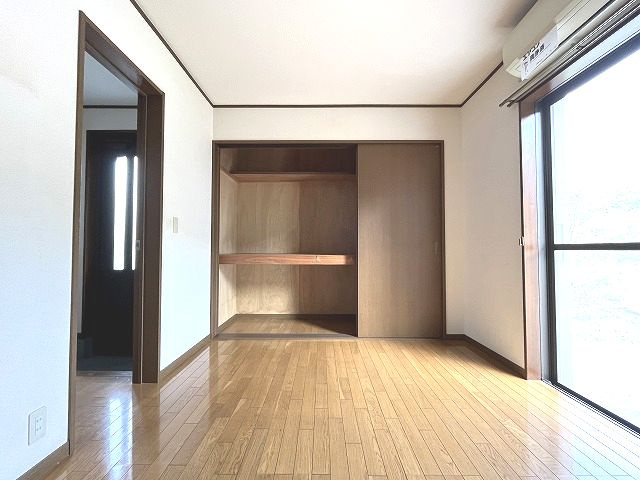 孕西町貸家の洋室|洋室です
