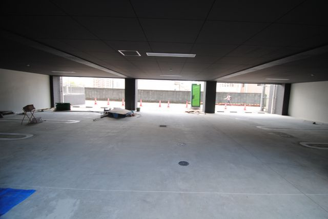 アトール城南の駐車場