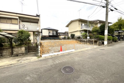【前面道路含む現地写真】 | 伏見区醍醐下端山町　注文建築　建築条件なし　土地 | ゆいホームの【注文住宅】もぜひお考え下さい(*´▽｀*)只今、間取りプランを作成中です！