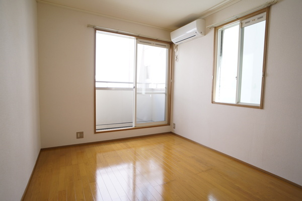 スターハイツ壱番館の寝室