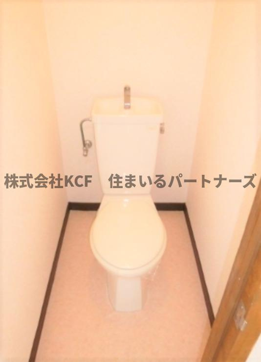 クラウンハイツのトイレ|落ち着いたトイレです