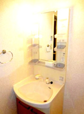 【洗面所】 | リヴェール日置 | ※イメージ　同物件・別号室の写真です