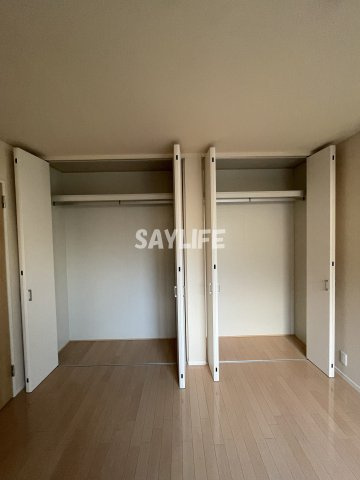 シロイエ石切の玄関