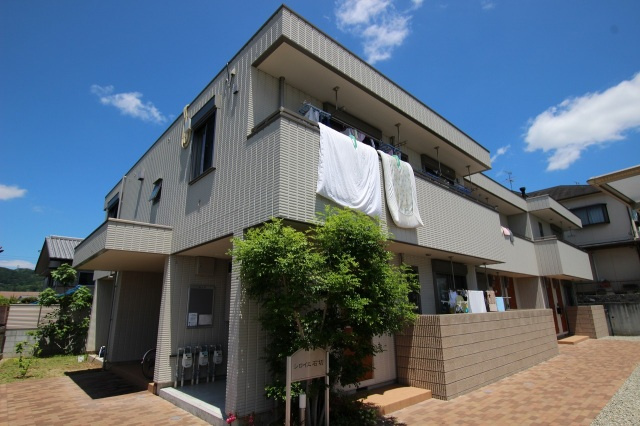 シロイエ石切の外観