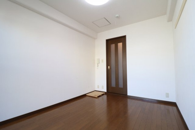 【洋室】 | 丸吉ビル