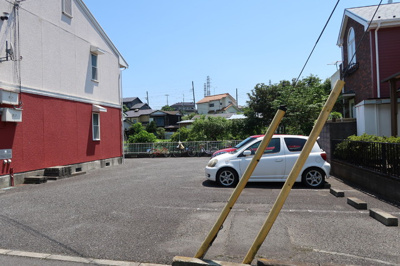 敷地内駐車場♪（要空確認）