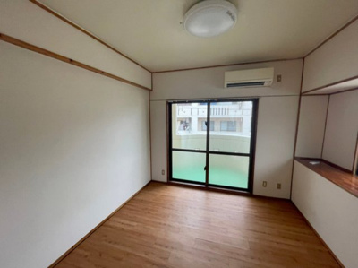 【洋室】 | ＳＫＹＢＯＸながた | ※退去前の為、写真と現状が異なる場合がございます