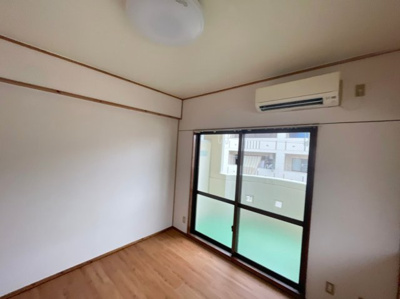 【洋室】 | ＳＫＹＢＯＸながた | ※退去前の為、写真と現状が異なる場合がございます