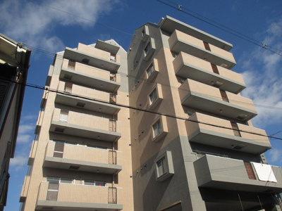 【外観】 | エステート小松 | 外はこのようになっています