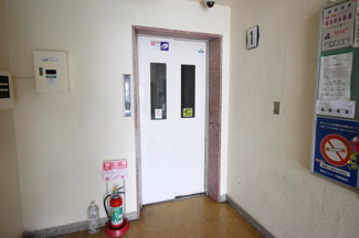 【その他共用部分】 | エレベーターを完備しております。