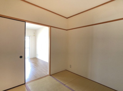 【寝室】 | ハイツ山田