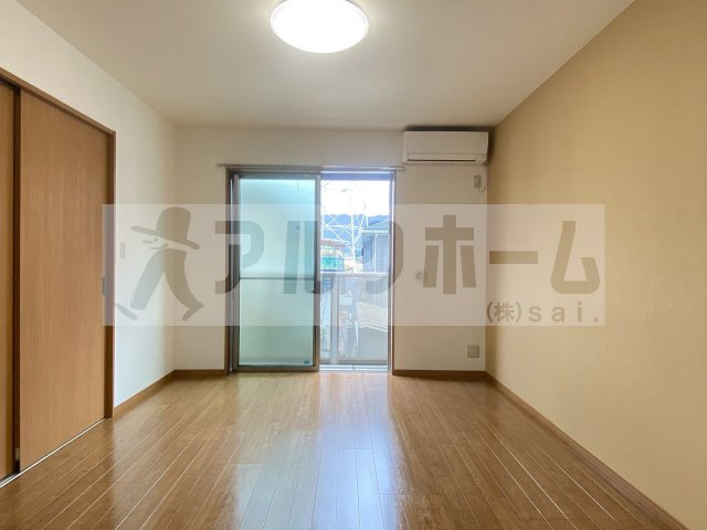 アムールラックの居間・リビング