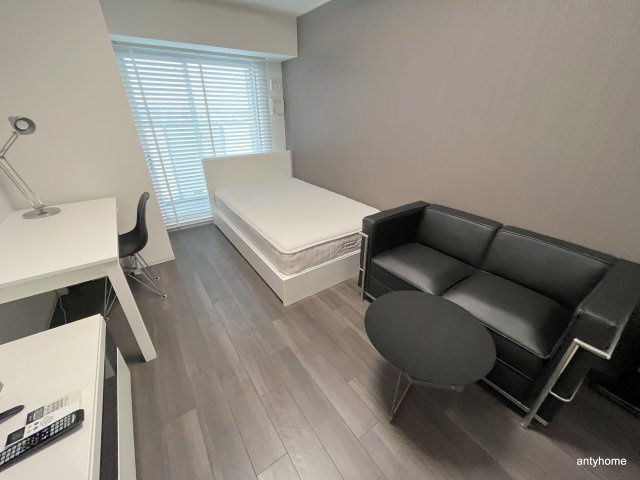 コンフォリア江坂　仲介手数料無料の寝室