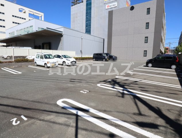 【駐車場】 | アンプルールベトン筑紫通り | アンプルールベトン筑紫通りの駐車場