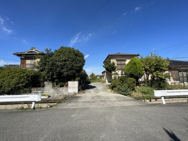 高島町土地の前面道路含む現地写真