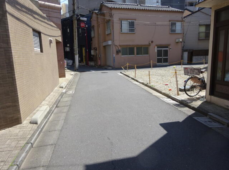 墨田区京島１丁目の売地の前面道路含む現地写真