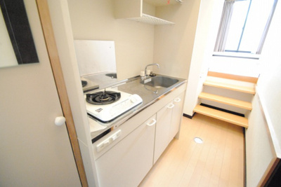 【キッチン】 | 蔵ハウス | コンパクトなキッチンで掃除もラクラク