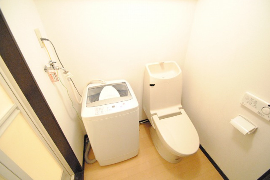 蔵ハウスのトイレ|トイレです