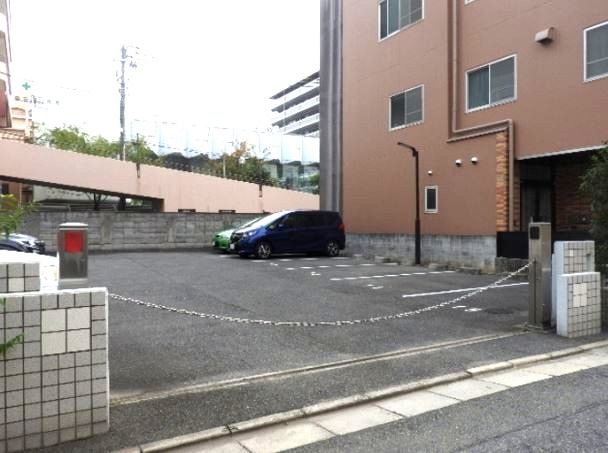 【駐車場】 | エスタシオン高石