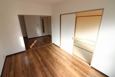 【洋室】 | ハイウェール | ゆったりした洋室です