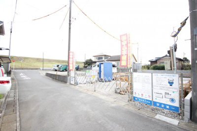 【前面道路含む現地写真】 | 三郷市東町3880