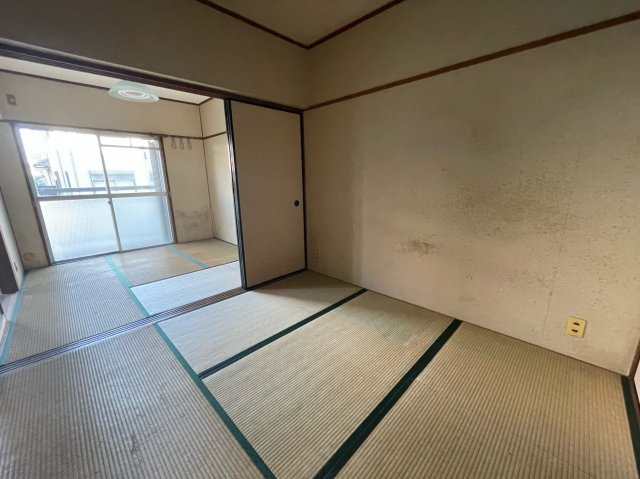 高木マンションの和室