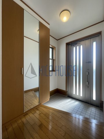 日進Ｙ邸の玄関