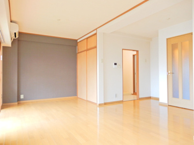 ３階建てのマンションです♪