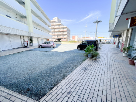 Vタウンの駐車場|共用駐車場
