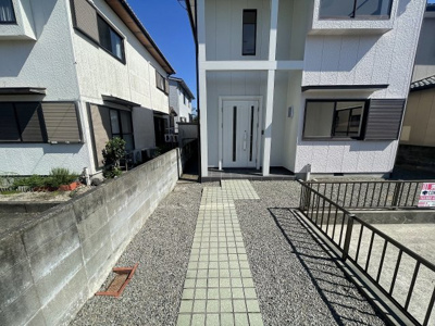 【エントランス】 | 間新田戸建