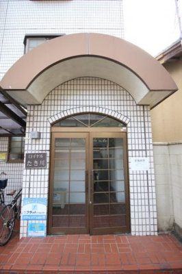 【エントランス】 | ロイヤル滝川
