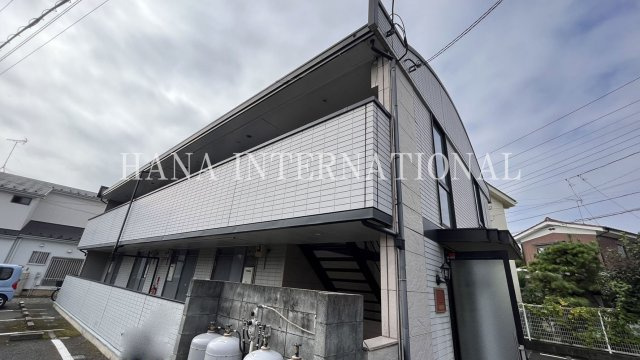 レオパレストゥインクル砂川の外観