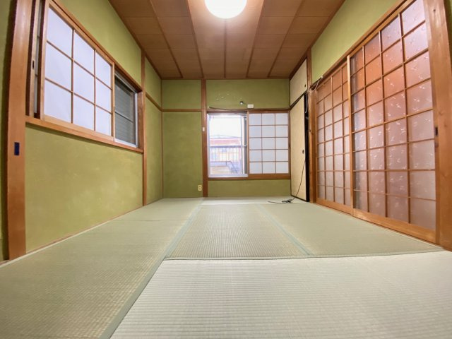 富田林町貸家の和室