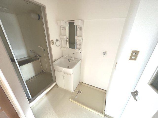【洗面所】 | シュロス鵜の森 | ※同建物別室参考写真