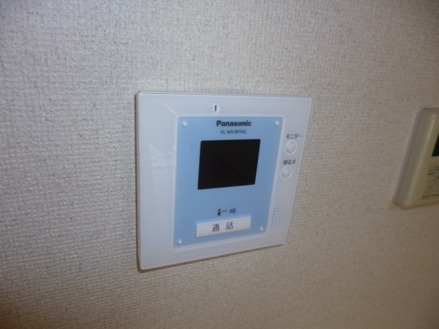 【セキュリティ】 | シュロス鵜の森 | ※同建物同型別のお部屋