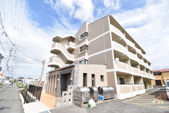 メゾンカルム岸和田の周辺