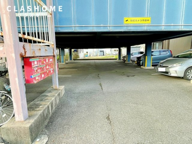 K'sハイツの駐車場