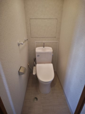 【トイレ】 | バーンフリート寝屋川 | ゆったりとした空間のトイレです