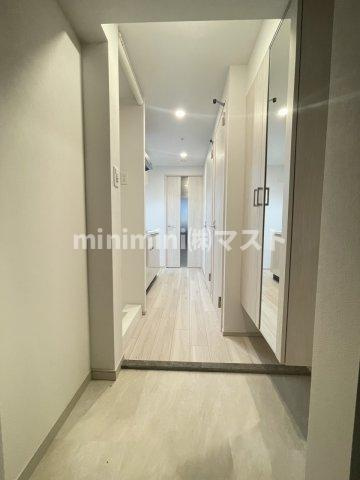 Splendide NAMBAIIIの玄関