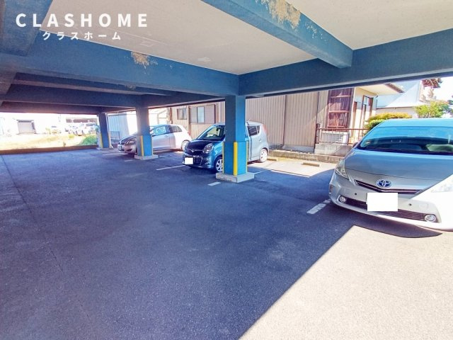 K'sハイツ　　　刈谷市の賃貸はクラスホーム刈谷店の駐車場