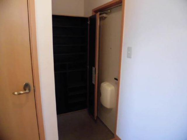 NEWメゾン仙北の玄関