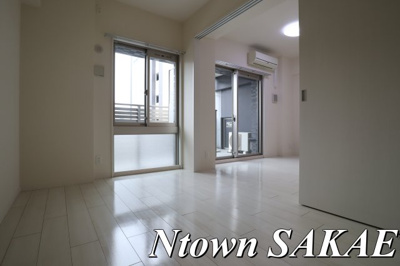 【その他】 | プレサンス丸の内城雅 | ゆったりとした居間です