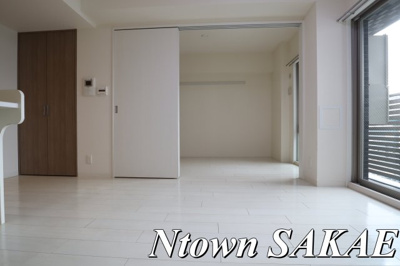 【その他】 | プレサンス丸の内城雅 | ゆったりとしたリビングです