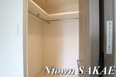 【収納】 | プレサンス丸の内城雅 | 大きなものも収納できそうです